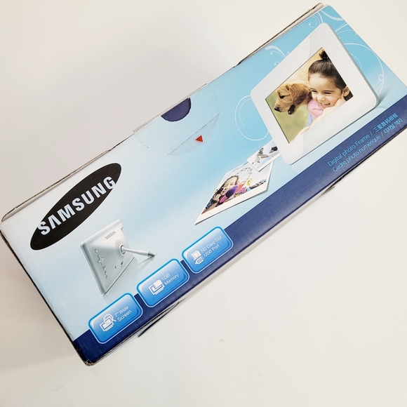 SAMSUNG Digital Photo Frame - Picture 3 of 5
